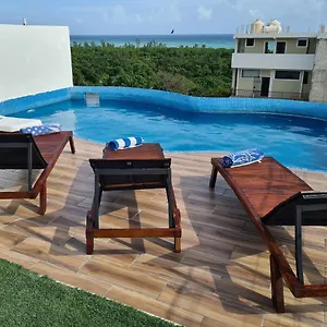 Aqua Vista By La Cultura Suites Appart hôtel