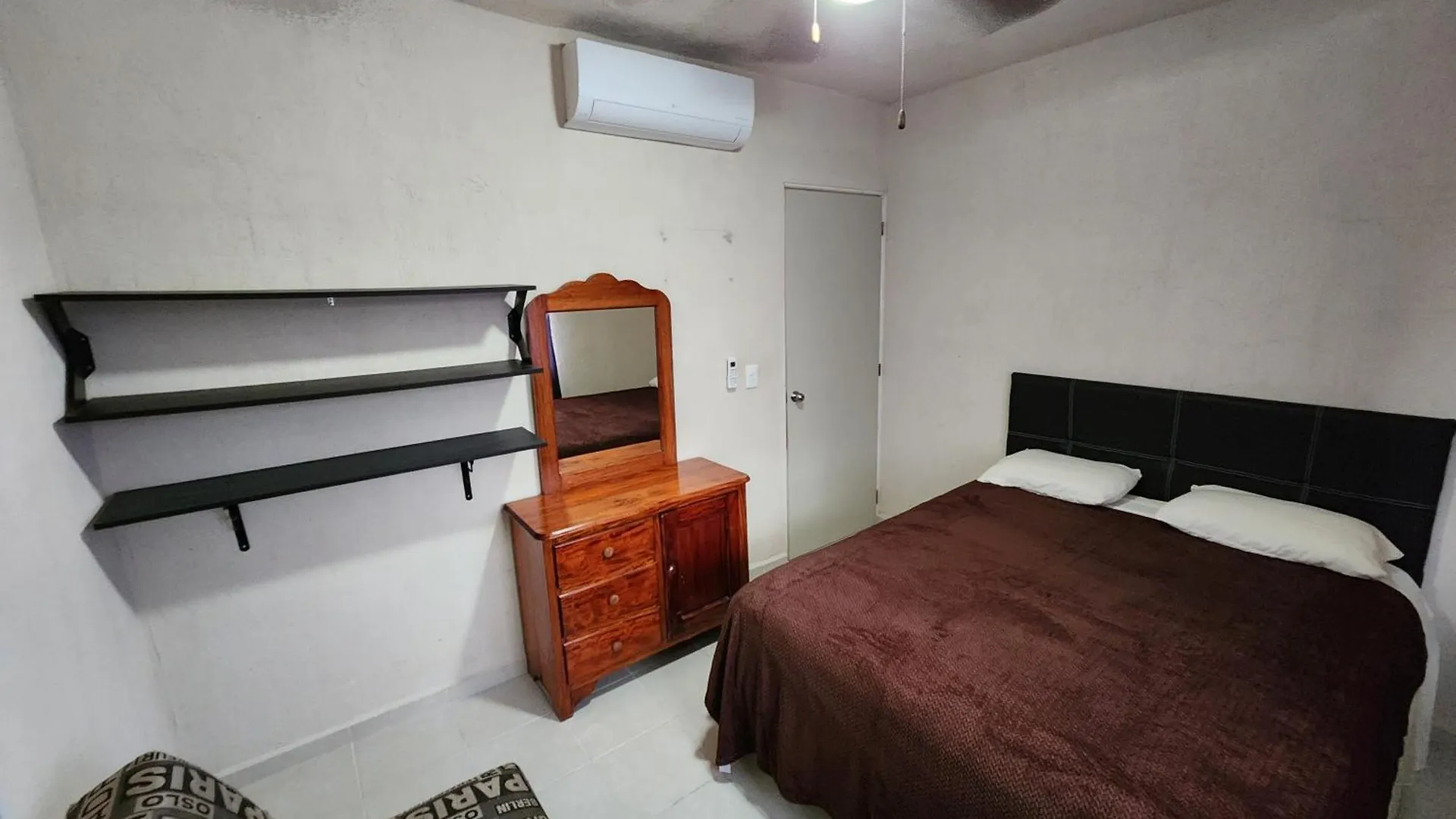 הוילה פלאייה דל כרמן Residencia Mejia בית נופש
